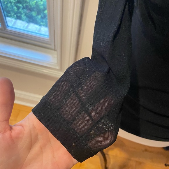 V-Neck Ruffled Blouse - Picture 5 of 10